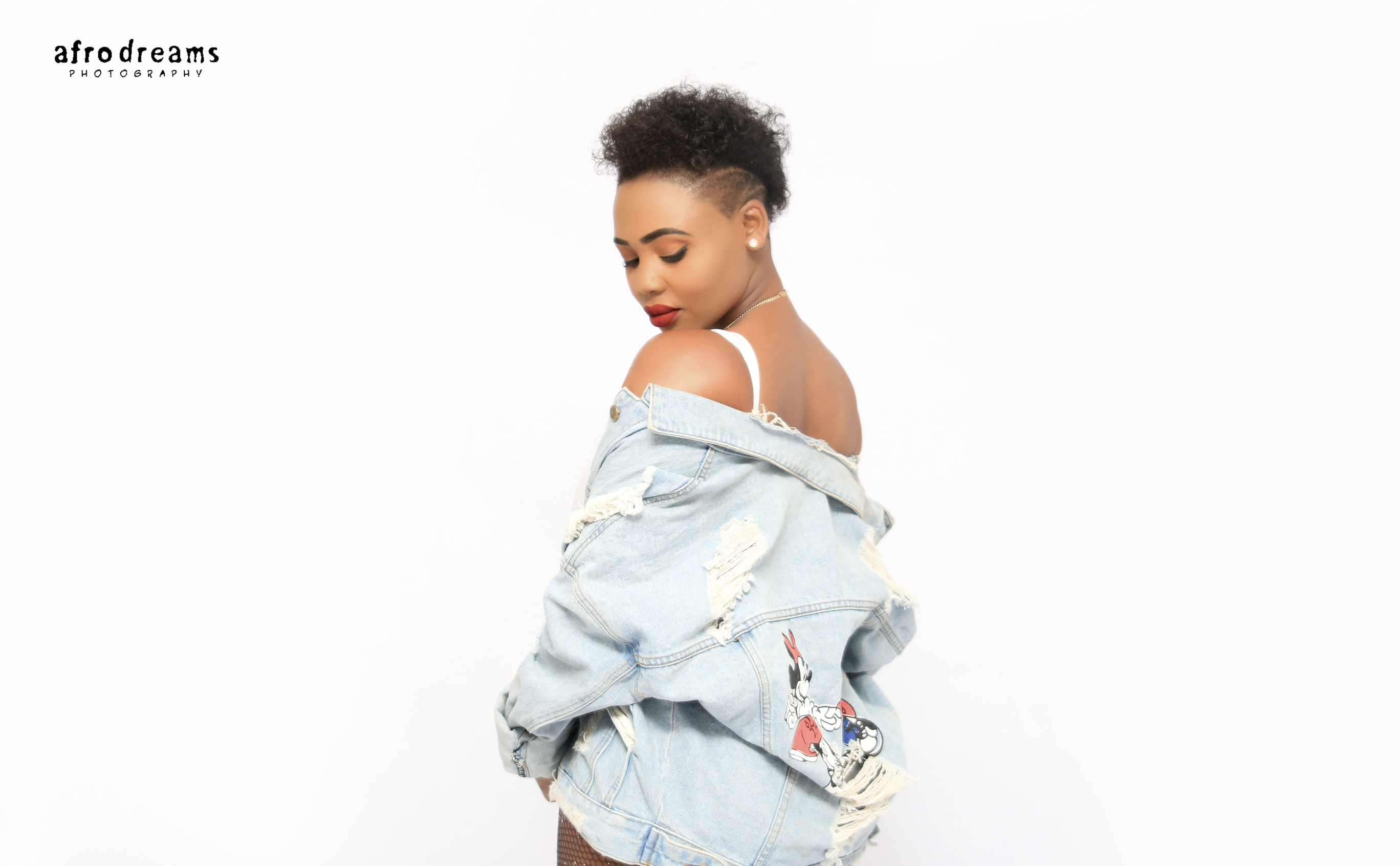 Cleo Ice Queen Poses In A New Picture With New Ride