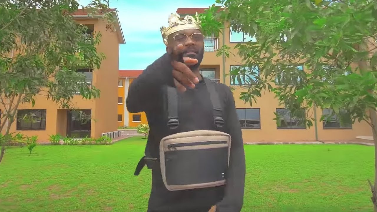 VIDEO: Fally Ipupa - "The Crown"