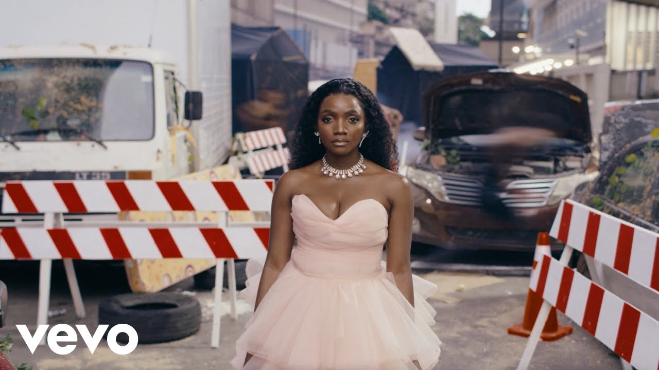 Simi Shares Brand Visuals 'Stranger'